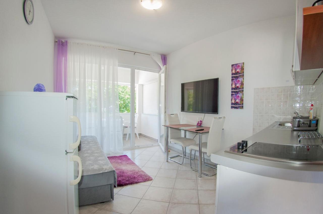 Apartments Somi Пореч Екстериор снимка