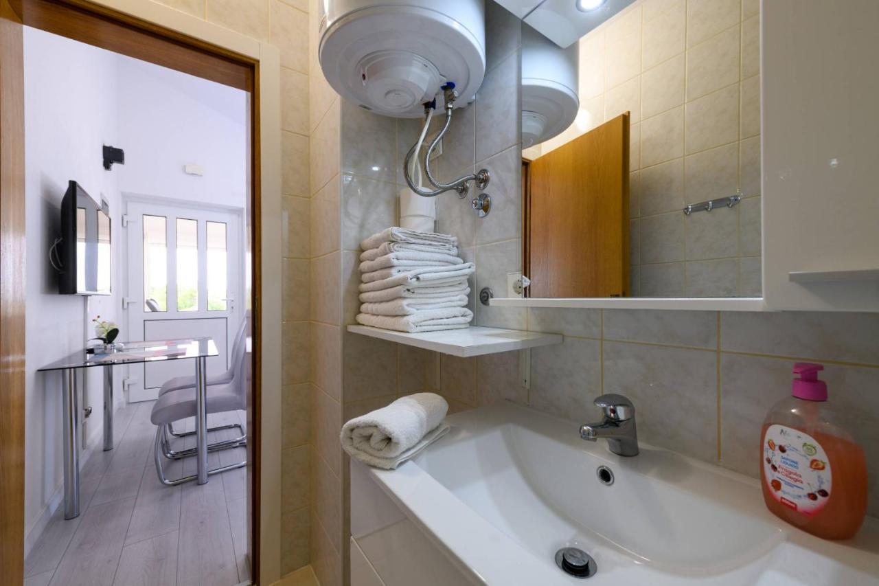 Apartments Somi Пореч Екстериор снимка