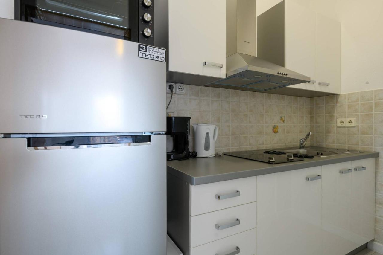 Apartments Somi Пореч Екстериор снимка